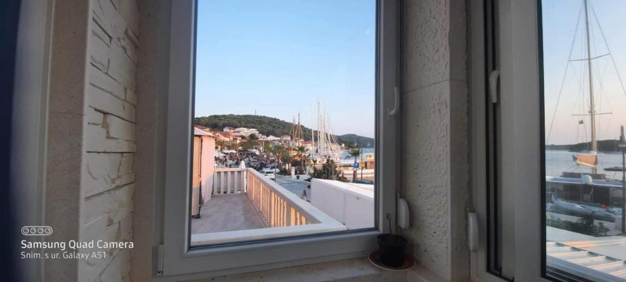 Apartman Cezar2 Rogoznica  Bagian luar foto